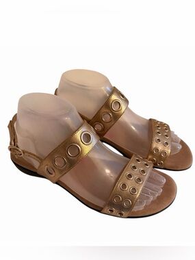 Ros Hommerson "Meredith" Gold Open Toe Open Back  Sandals with Stud Detail 7.5W